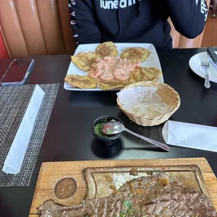 Shrimp ceviche &amp; carne asada