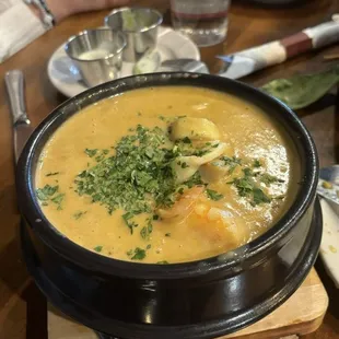 Cazuela de Mariscos.(seafood stew)