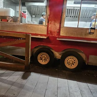 a red food truck