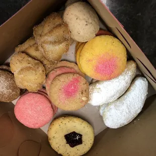 Super Yummy Mexican Cookies!