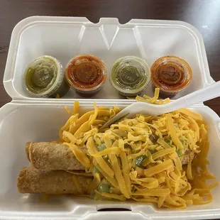 these floatas are absolutely delicious. Very filling and absolutely affordable.