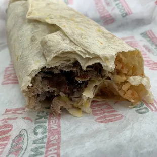 Carnitas burrito