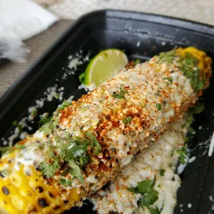 Elotes...they need to coat more... not the same as the one in Mexico