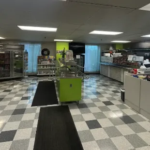 sushi and sashimi, interior