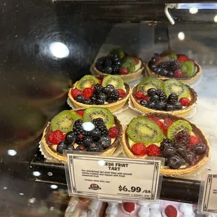 Fresh fruit tart