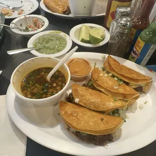 Tacoqueso De Birria