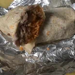 Carnitas burrito