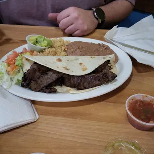 Carne asada flour y Tacos
