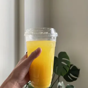 The best pineapple agua fresca !