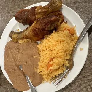 a plate of mexican food