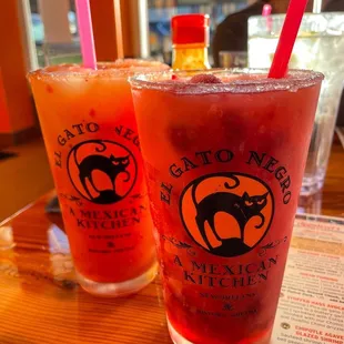 Strawberry &amp; Raspberry Margs! instagram: @diningwithkels