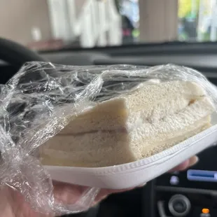 Fur in the edge of the sandwich
