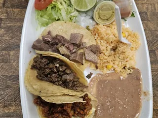 Cesar Tacos Y Gorditas