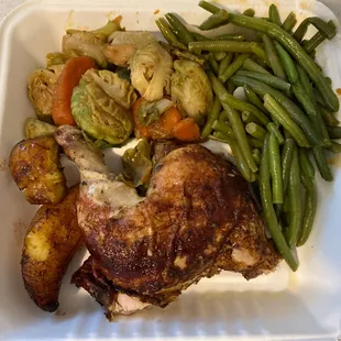 Chicken, green beans, Brussel sprouts, plantains.
