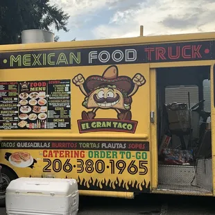 a mexican food truck