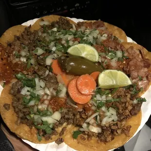 Tacos  Asada Al Pastor y Tripa