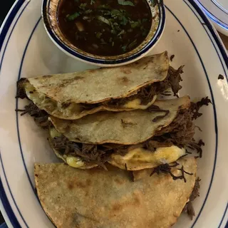 Birria Quesa-Taco
