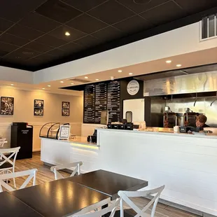 sushi and sashimi, interior