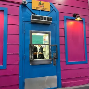 Small sign but I heard big flavor. Let's hope so