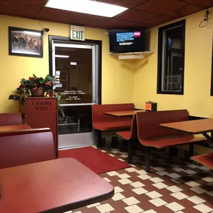 sushi and sashimi, interior