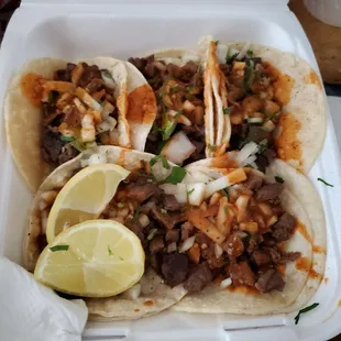 Didn&apos;t get any salt with my tacos here and no radishes.