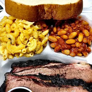 1/2lb Brisket Plate 2 - 6oz Sides