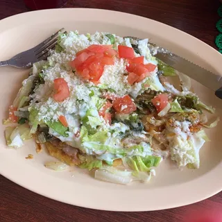 Rajas con Queso Sope