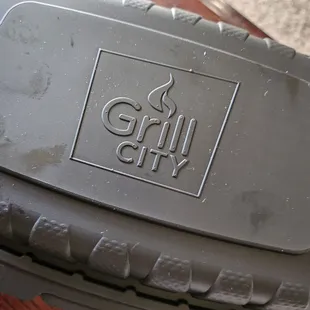 why was my torta served in a filipino grill city restaurant box?! lol