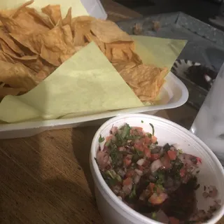Chips & Salsa