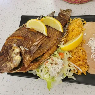 grilled fish, food, grilled seafood, seafood, fish