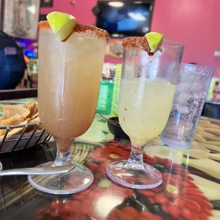 Lemon &amp; tamarind margaritas