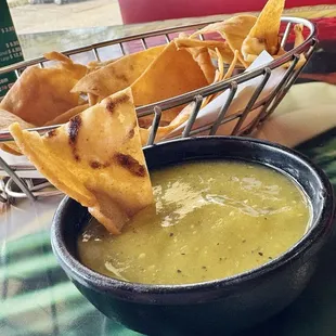 Salsa verde and fresh  tortilla chips