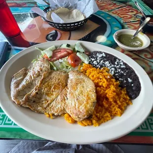 Chicken breast lunch special w rice/ beans