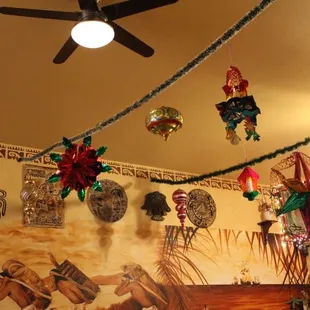 sushi and sashimi, interior