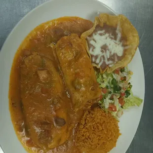 Midium combination tamal and soft reyeno