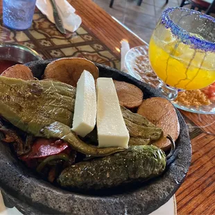 Molcajete and margarita