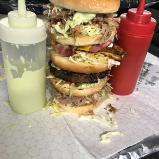 Hamburguesa de 4 pisos