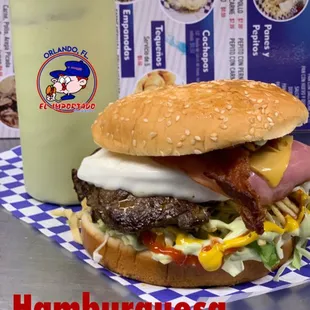Hamburguesa con Lomito