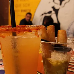 Mango drink and hard tacos