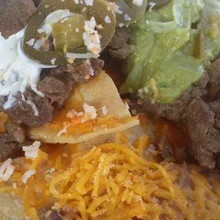 Deluxe Nachos