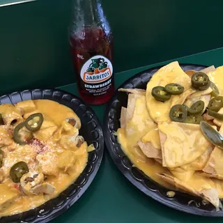 Jumbo Nachos