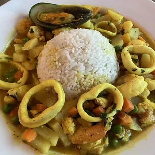 Cau Cau De Mariscos