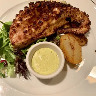 Pulpo Al Grill Anticuchado