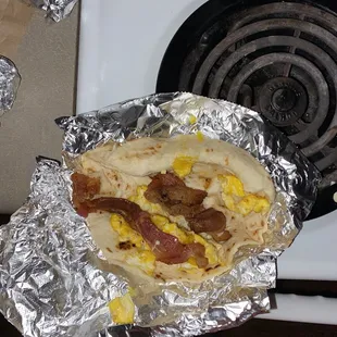Bacon and egg taco