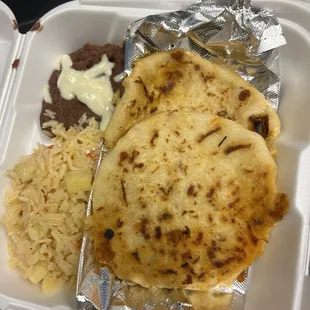 Beef stew and chorizo pupusas