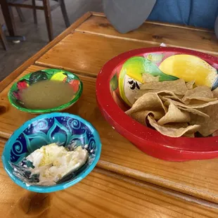 Enchilada sauce, sour cream, fresh chips