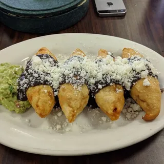 Molotes