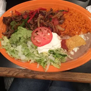 Steak fajitas lunch portion