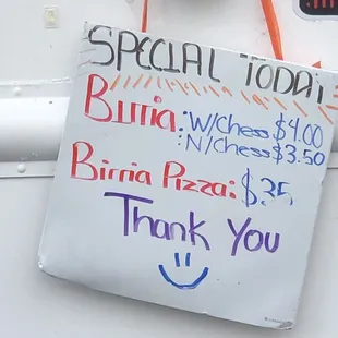If only I could still eat bread... a birria pizza is begging to be in my life!