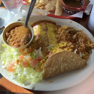 Mexican Plate, charro beans, excellent